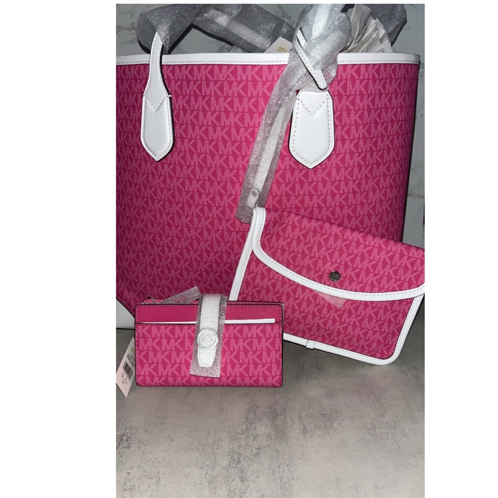 NWT Michael Kors Eva Large Signature Logo Stripe Tote Bag and Wallet Set - Picture 10 of 12